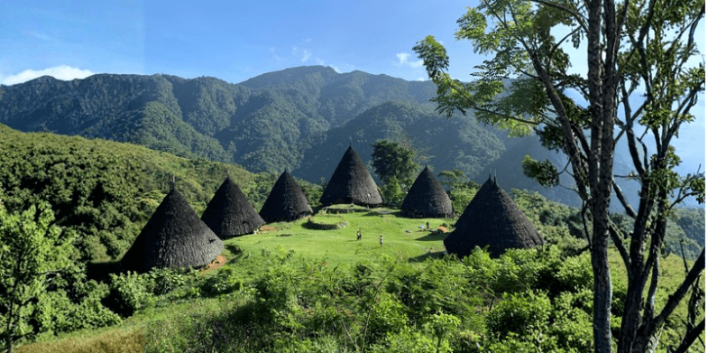 Wae Rebo: desa di atas awan dan rumah Mbaru Niang yang diakui UNESCO
