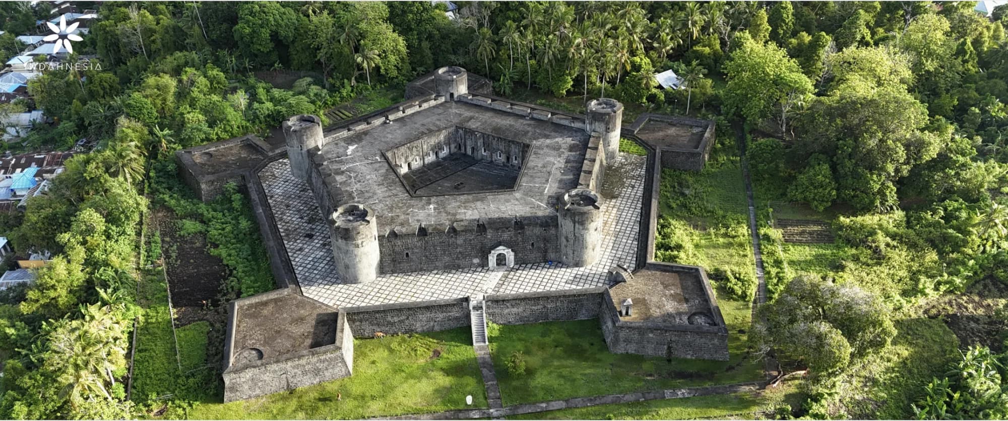 Fort Belgica aerial view, Banda Neira