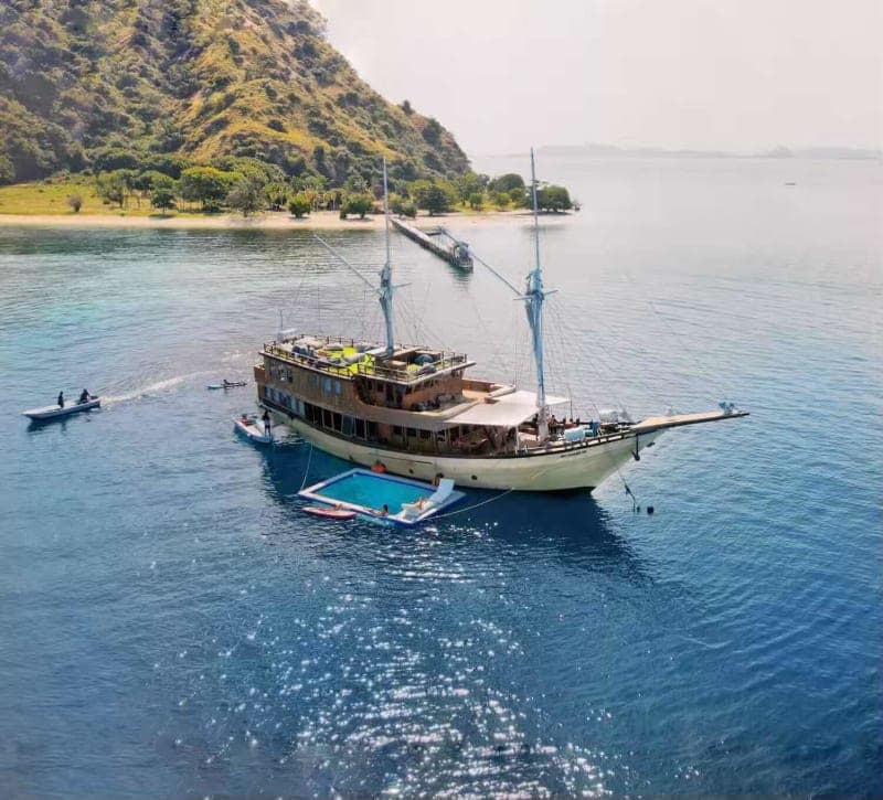 Komodo Liveaboard